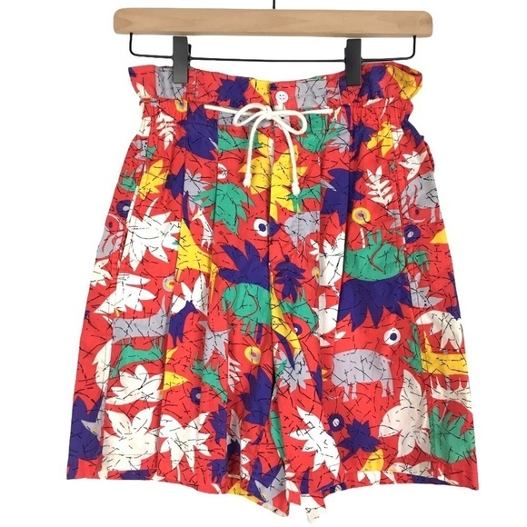 VINTAGE Shorts Ultra High Paper Bag Waist Animals Safari Jungle Tropical Medium - Picture 1 of 9